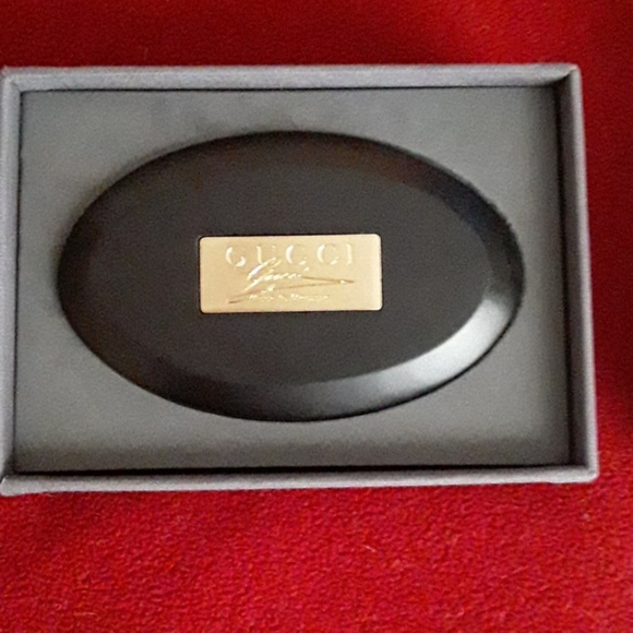 Gucci Brush - Picture 3 of 5